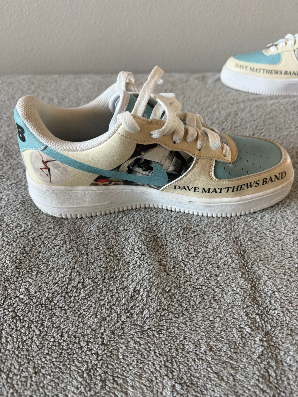 Dave Matthews band tour shoes - Picture 8 of 12